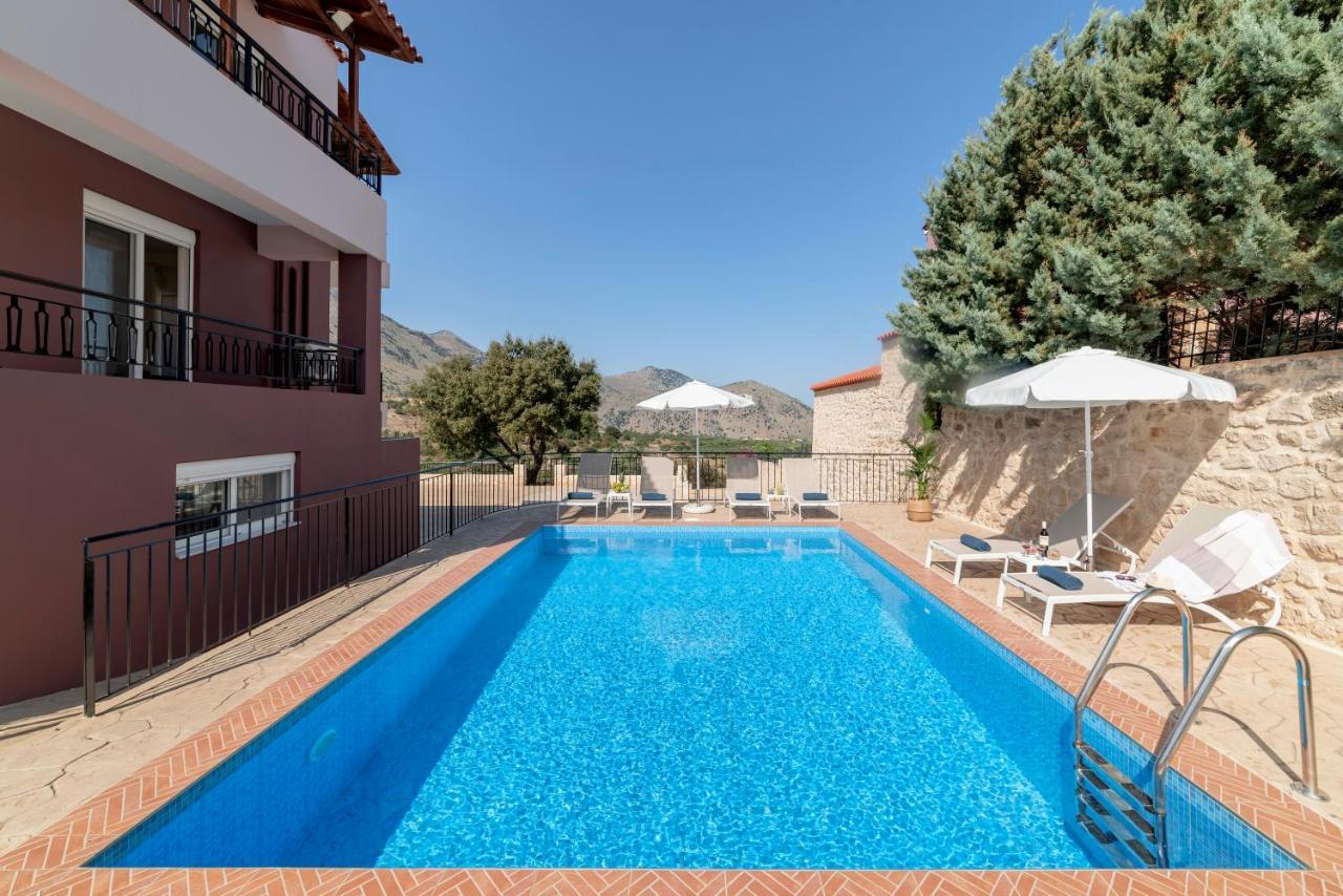 Villa Kermes Heated Pool Kournás Exterior photo