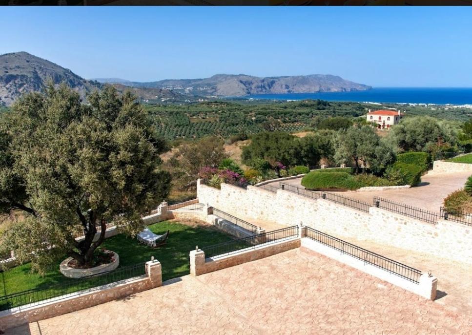 Villa Kermes Heated Pool Kournás Exterior photo